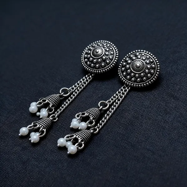 Silver_Alloy_Jhumka_Earrings_For_Women