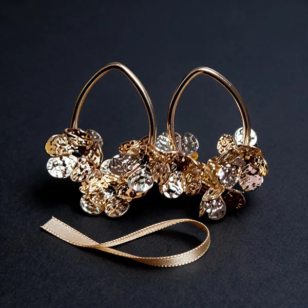 Gold_Alloy_Hoop_Earrings_For_Women