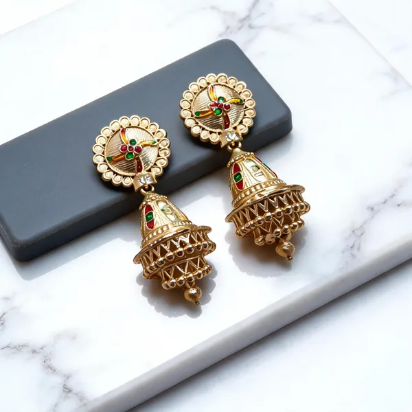 Gold_Alloy_Jhumka_Earrings_For_Women