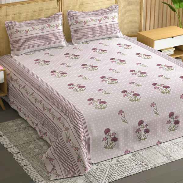 Floral_Print_Double_Bedsheet_Set_With_Two_Pillow_Covers