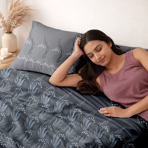 Grey_Floral_Print_Double_Bedsheet_Set