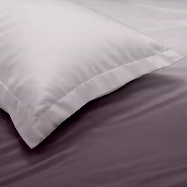 Indian_Blackberry_Solid_Color_Double_Bedsheet