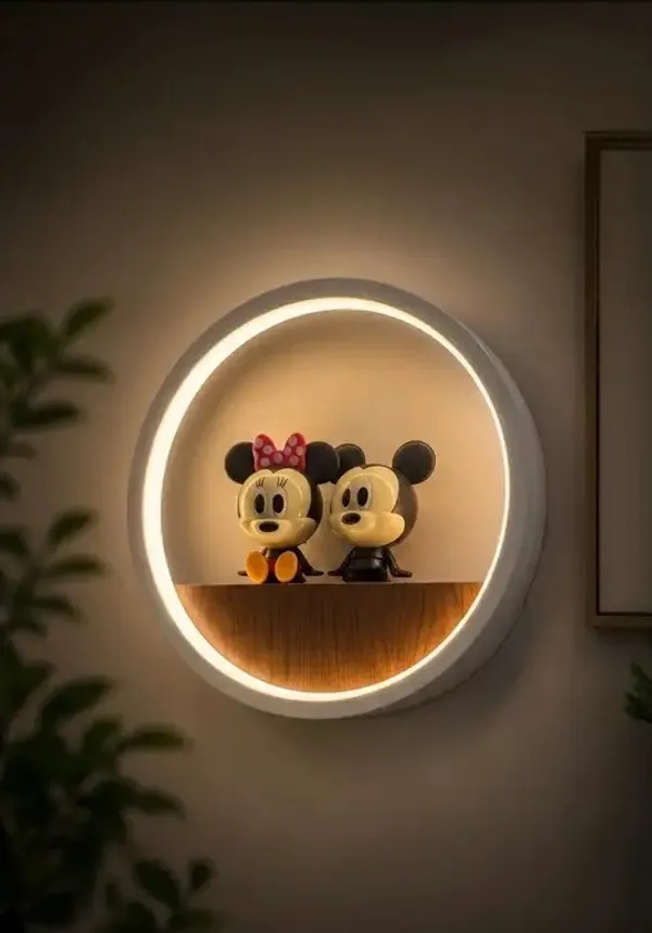 Acrylic_Wood_Finish_Round_LED_Wall_Light