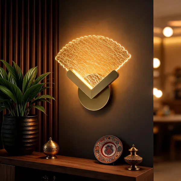 Acrylic_Modern_V-Support_3Cct_LED_Wall_Lamp