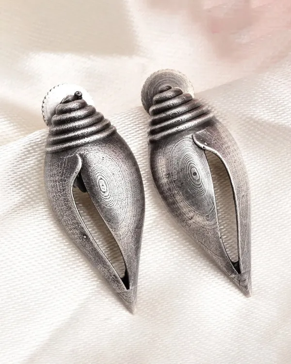 Silver_Tone_Tribal_Elongated_Drop_Earrings_For_Women