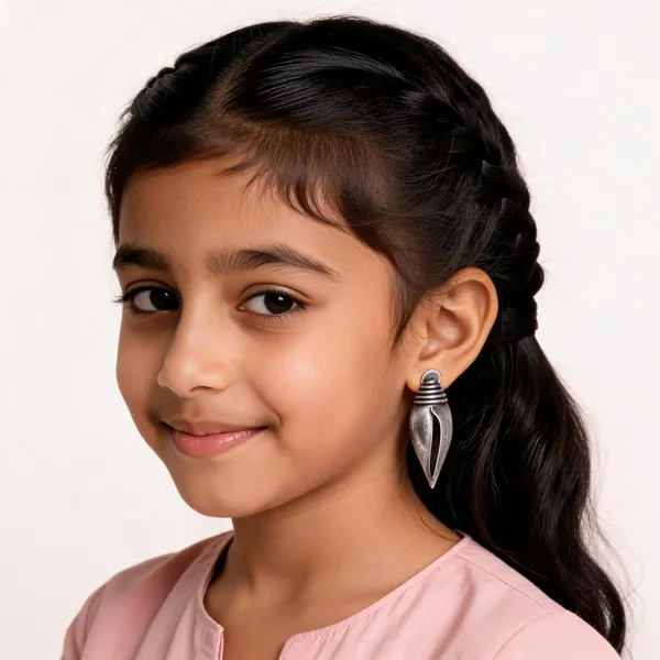 Silver_Tone_Tribal_Elongated_Drop_Earrings_For_Girls_And_Women