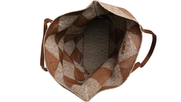 Glomex_Desert_Diamond_Tote