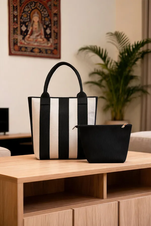Glomex_vertical_striped_knit_mini_tote_bag