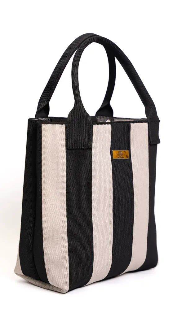 Glomex_vertical_striped_knit_mini_tote_bag