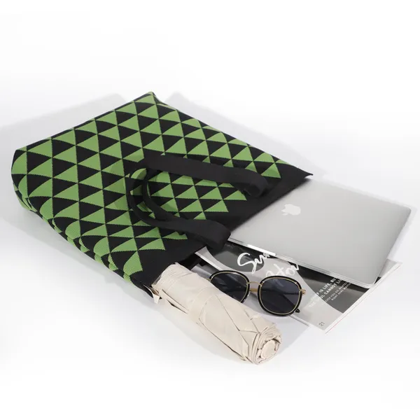 Glomex_Harlequin_Triangle_Geometric_Over-The-Shoulder_Tote