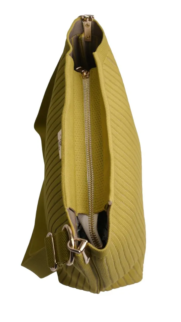 Glomex_Ribbed_Knit_Crossbody_Bag