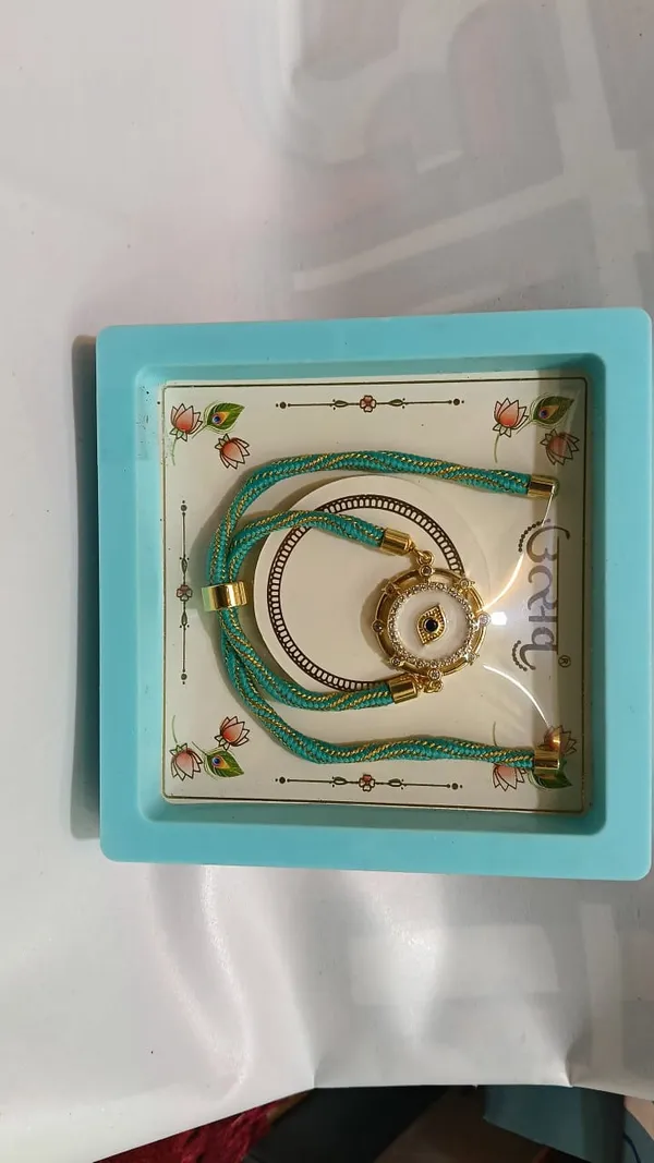 Turquoise_Braided_Ethnic_Necklace_for_Women