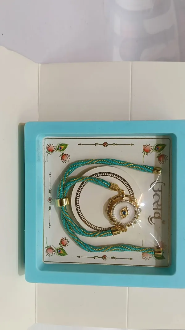 Turquoise_Braided_Layered_Pendant_Necklace_for_Women