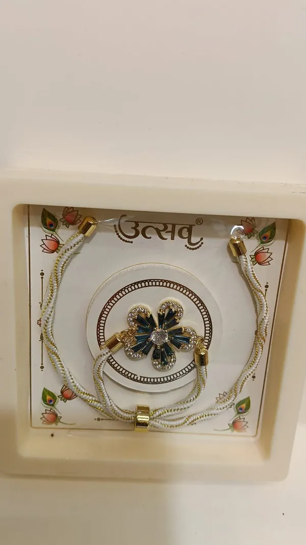 Gold-Tone_White_Cord_Floral_Necklace_for_Women