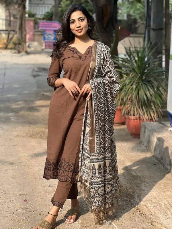 Brown_Cotton_Ethnic_Suit_Set_With_Printed_Dupatta_For_Women