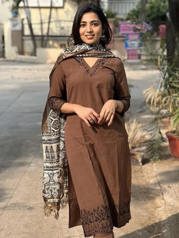 Brown_Cotton_Ethnic_Suit_Set_With_Printed_Dupatta_For_Women