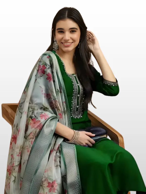 Women_Magic_Cotton_Kurta_Pant_set_with_Digital_Printed_Dupatta