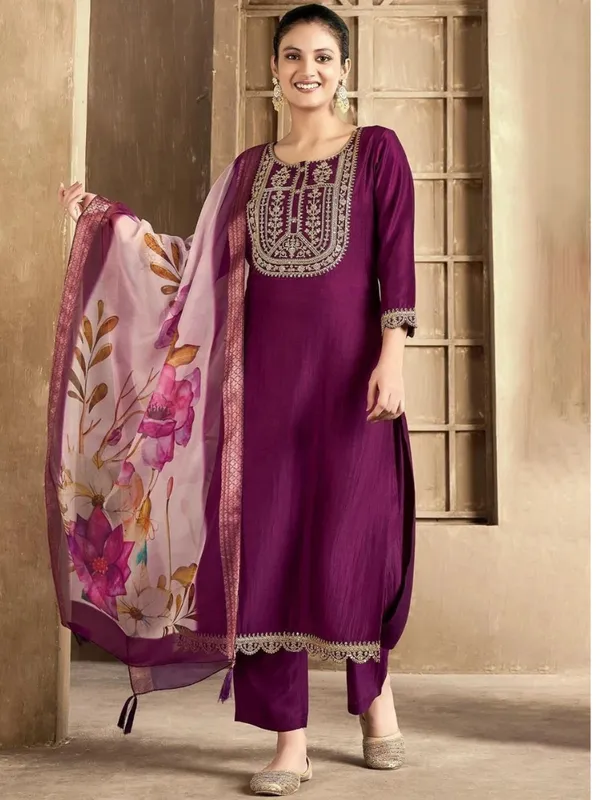 Women_Rayon_Slub_Kurta_Pant_set_with_Digital_Printed_Dupatta