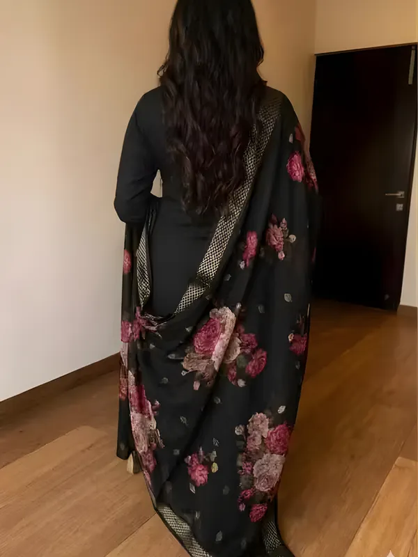 Women_Rayon_Slub_Kurta_Pant_set_with_Digital_Printed_Dupatta