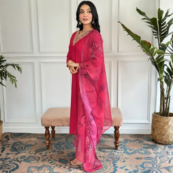 Women_Rayon_Slub_Kurta_Pant_set_with_Digital_Printed_Dupatta