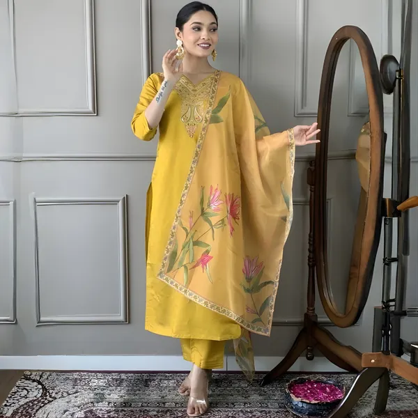 Women_Magic_Cotton_Kurta_Pant_set_with_Digital_Printed_Dupatta