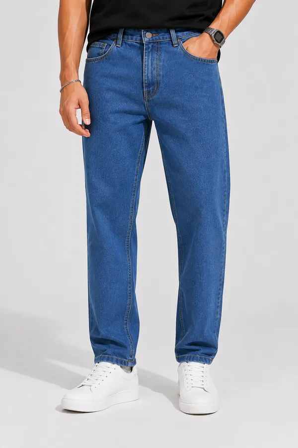 Men_Blue_Mom_Fit_Washed_Jeans