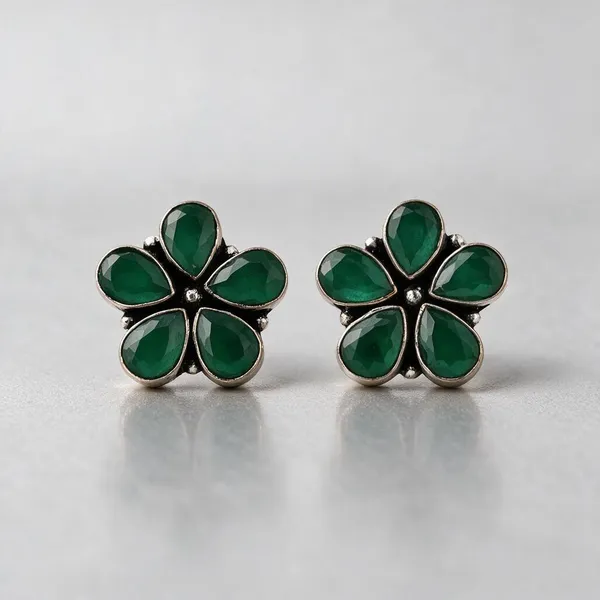 Aster_Flower_Silver_Plated_Green_Stone_Stud_Earrings