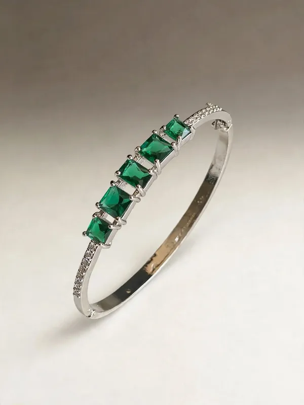 Zivara_Ad_Green_Square_Stone_Microplated_Openable_Bracelet_Cuff