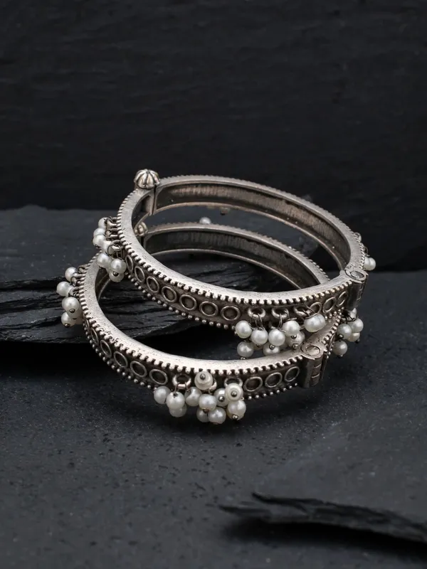 Falak_Pearl_925_Silver_Plated_Pair_Of_Openable_Bangles_For_Women
