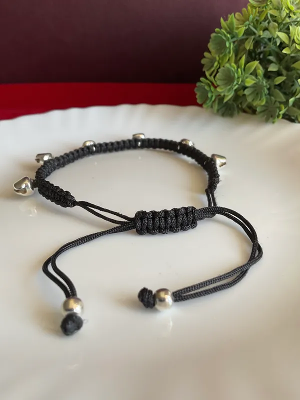 Hayaa_Silver_Plated_Ghungroo_Macrame_Anklet_Pair