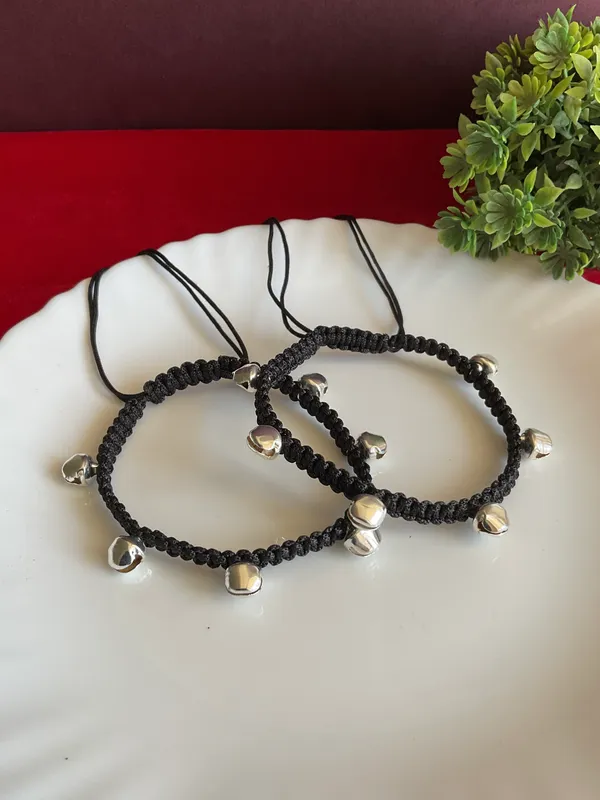 Hayaa_Silver_Plated_Ghungroo_Macrame_Anklet_Pair