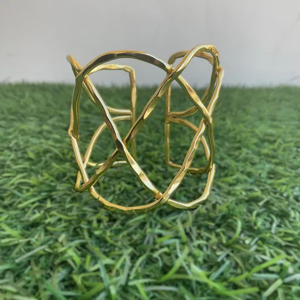 Taarika_Zigzag_Gold_Plated_Hand_Cuff_For_Women
