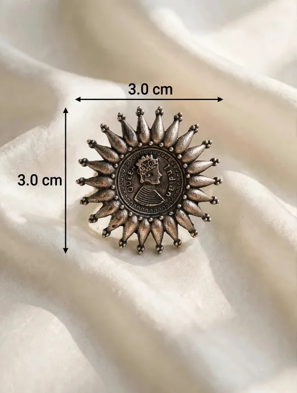 Harini_Oxidised_Silver_Sunburst_Statement_Ring