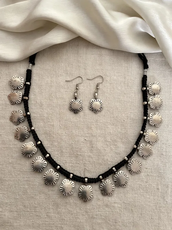 Dhara_Oxidized_Flower_Thread_Necklace_Set