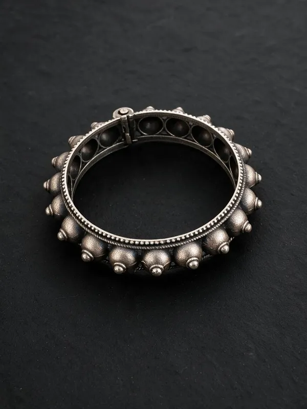 Amily_Silver_Plated_Openable_Tomb_Hand_Kada