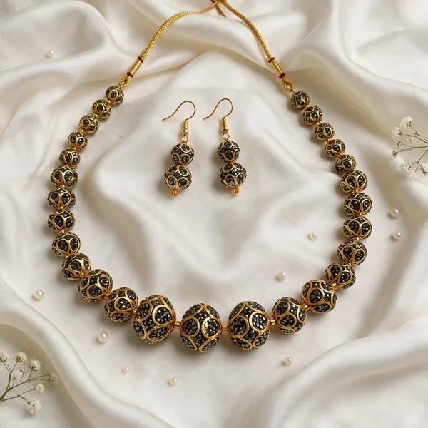 Akhila_Golden_Beads_Mala_Necklace_Set