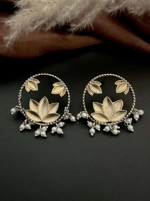 Vidushi_-_Lotus_Gold_Silver_Plated_Pearl_Earrings