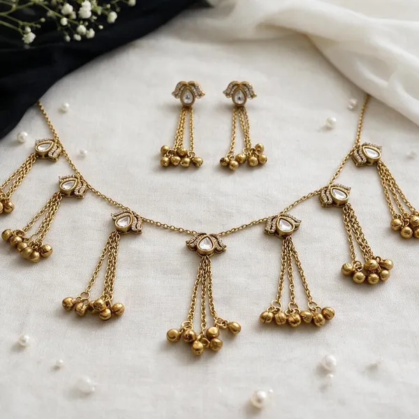 Gomathy_Apala_Polish_Moissanite_Ghungroo_Chain_Necklace_Set