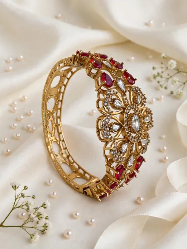 Reena_Polki_Antique_Gold_Plated_Red_Openable_Kada
