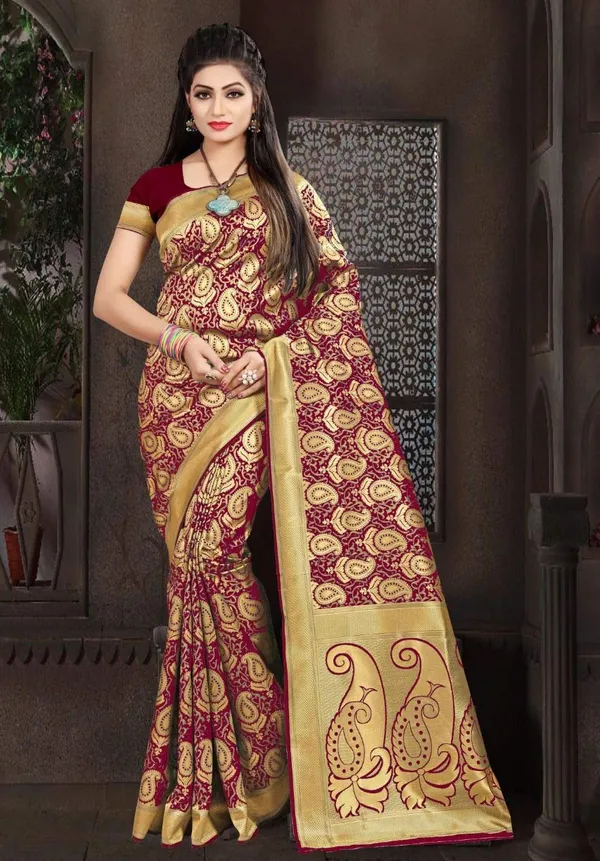 Maroon_Banarasi_Silk_Saree_With_Blouse_Piece_For_Women