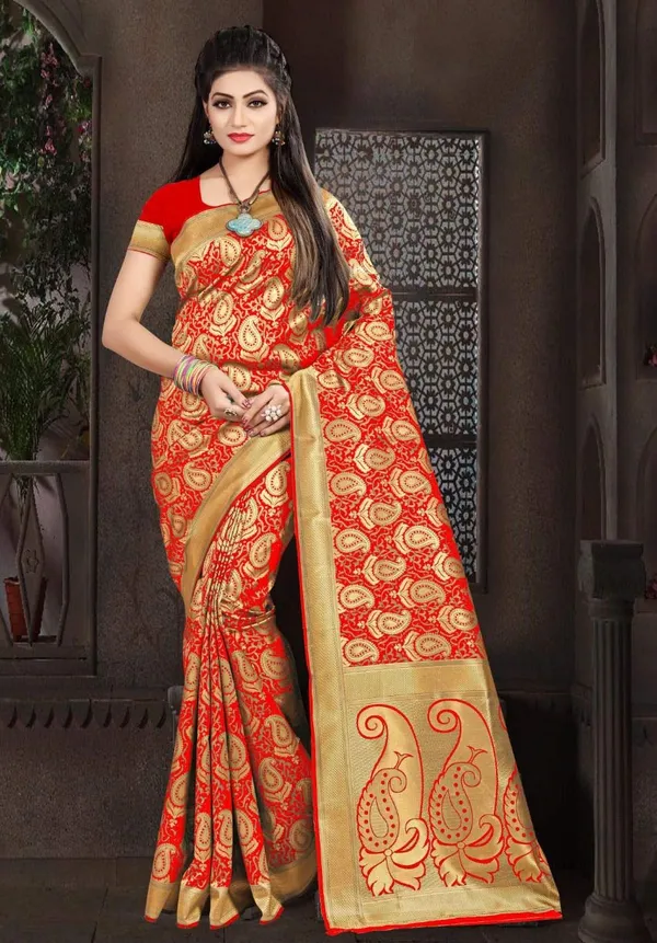Red_Banarasi_Silk_Saree_With_Blouse_Piece_For_Women