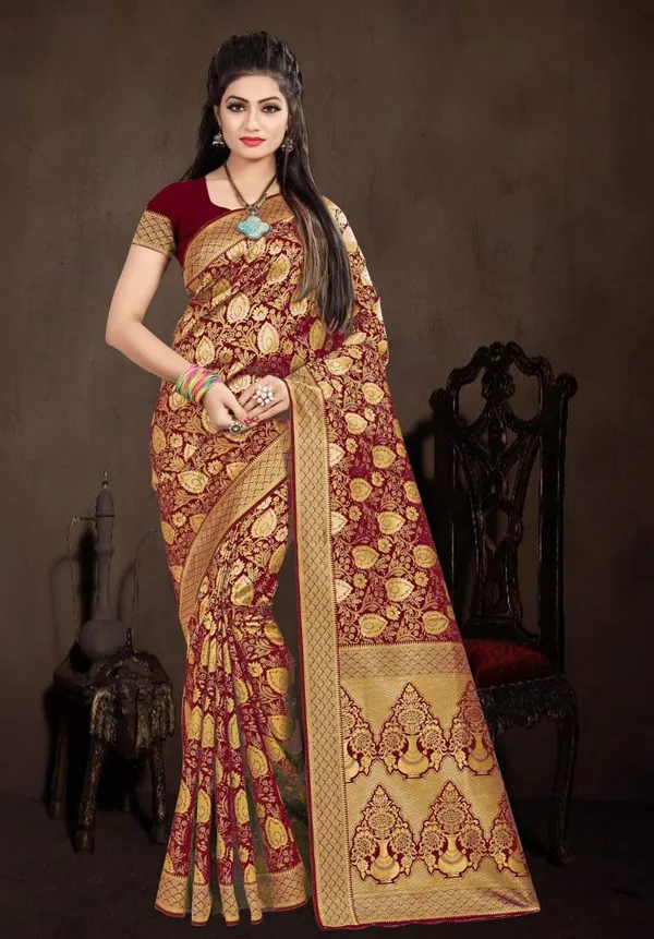 Maroon_Banarasi_Silk_Saree_With_Blouse_Piece_For_Women