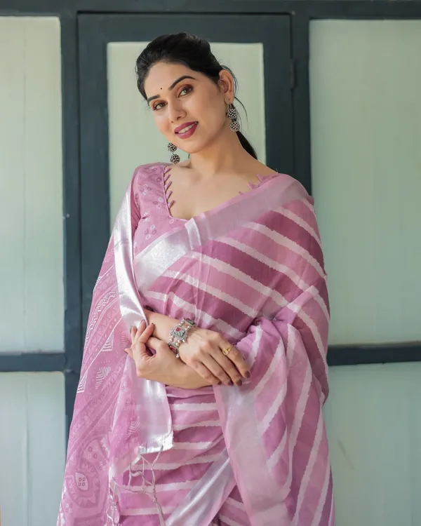 Pink_Cotton_Striped_Printed_Saree_For_Women