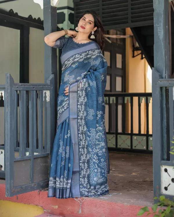 Blue_Cotton_Floral_Printed_Saree_For_Women