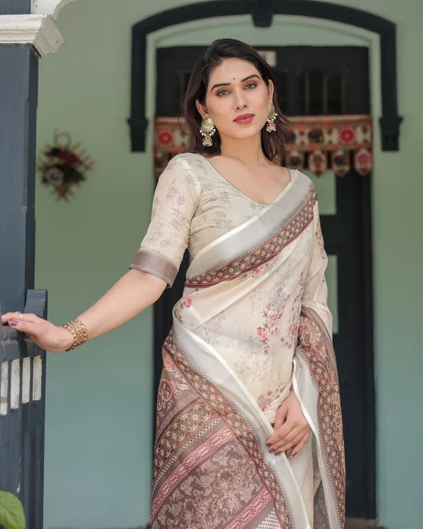 Cream_Cotton_Floral_Printed_Saree_For_Women
