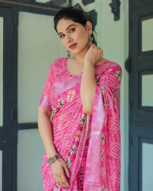 Pink_Cotton_Geometric_Printed_Saree_For_Women