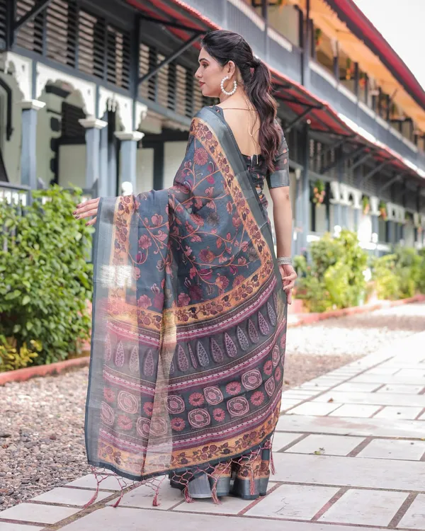 Grey_Cotton_Floral_Printed_Saree_For_Women