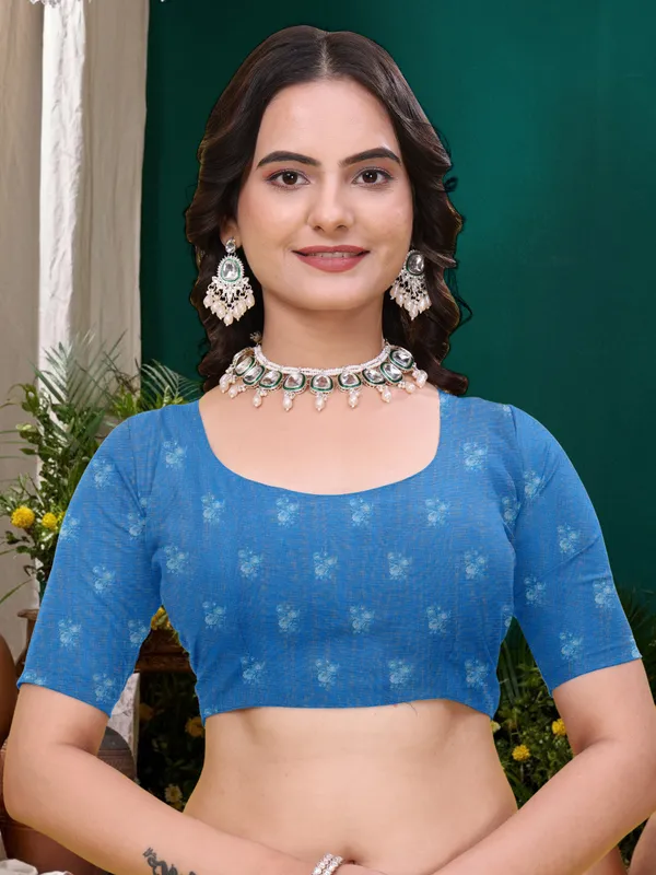 Grey_Cotton_Floral_Geometric_Print_Saree_Blue_Border_For_Women