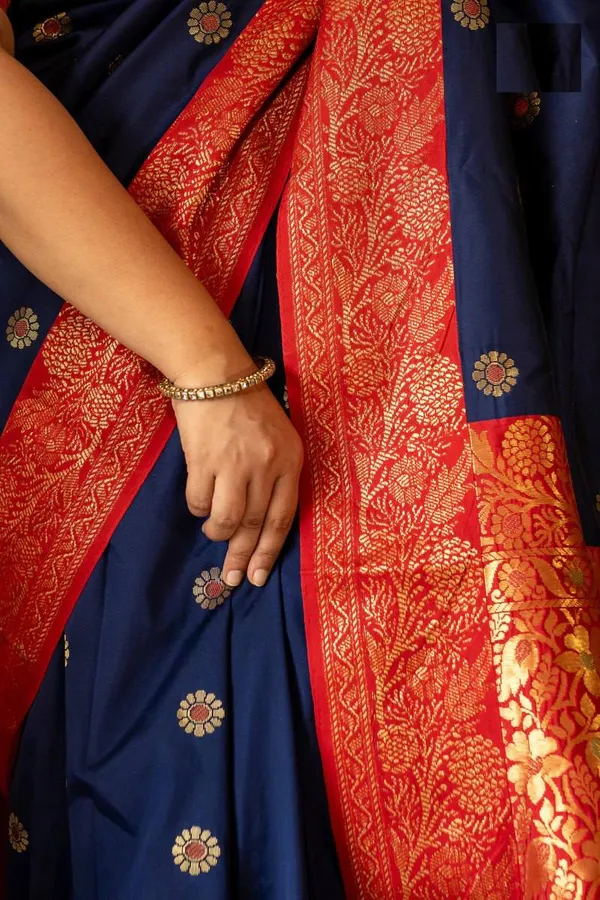 Navy_Blue_Silk_Brocade_Saree_For_Women