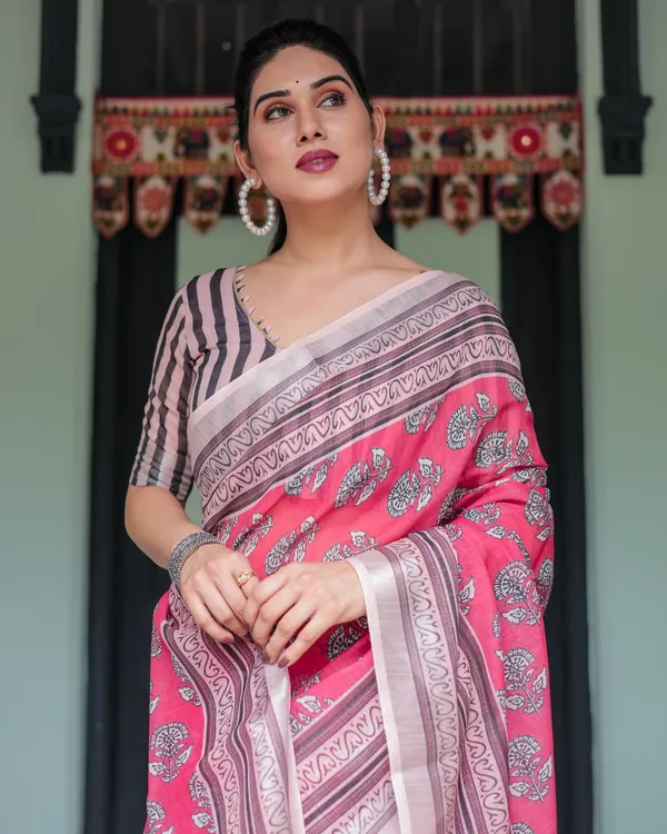 Pink_Cotton_Floral_Printed_Saree_For_Women